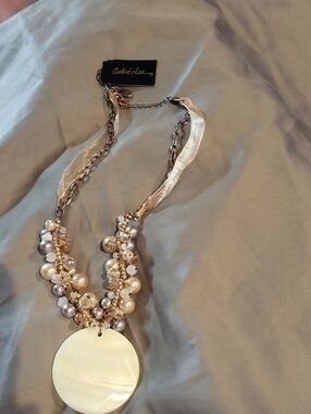 Pearl & Shell Cookie Lee Necklace/ NWT Gorgeous!